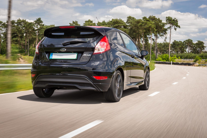 Illustration for article titled The Ford Fiesta Zetec S Has More Power Per Liter Than A Bugatti Veyron